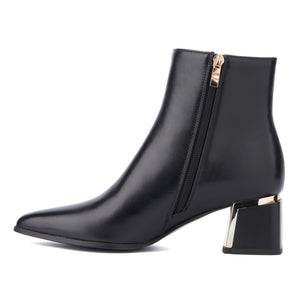 Women's Wayla Boots
